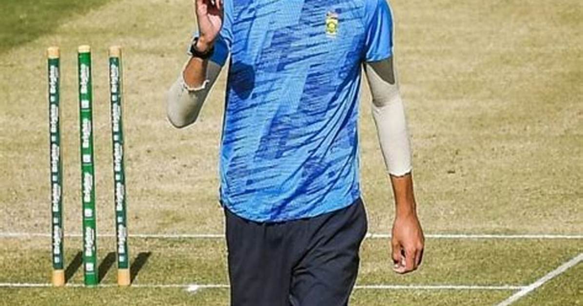 Marco Jansen Height: How Tall Is Marco Jansen?