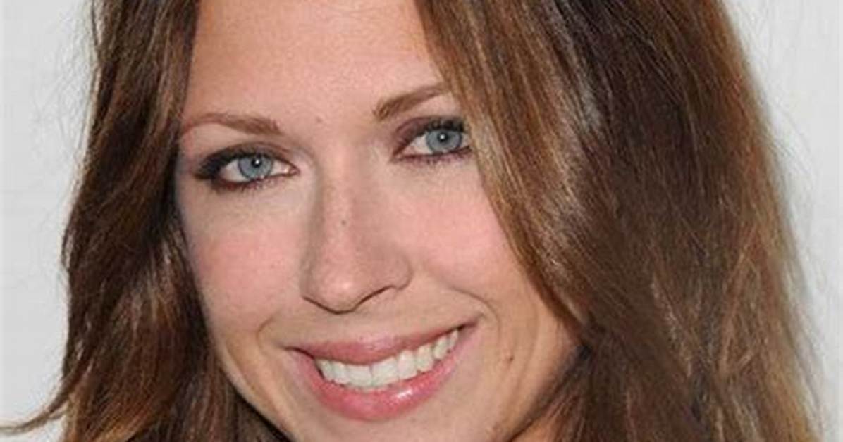 Margo Stilley - Net Worth, Age, Height, Birthday, Bio, Wiki!