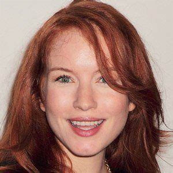 Maria Thayer Net Worth, Age, Height, Bio, Birthday, Wiki!