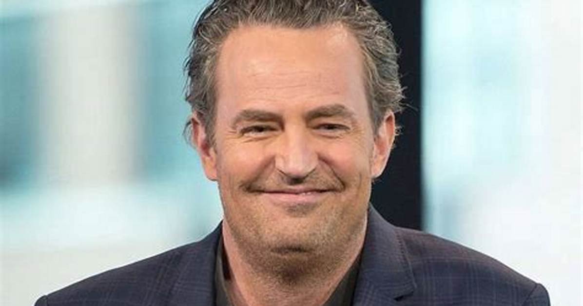 Matthew Perry- Bio, Wiki, Age, Height, Net Worth, Relationship, Career