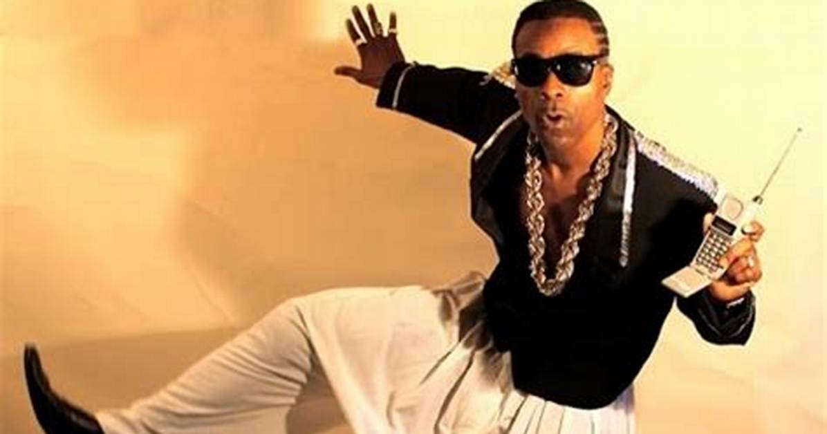 Mc Hammer Shows Support to William Last Krm