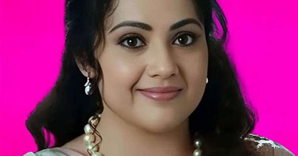 Meena Singh - Net Worth, Age, Height, Birthday, Bio, Wiki!