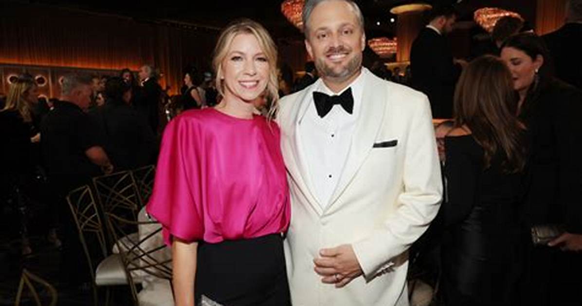 Meet His Wife, Laura Baines