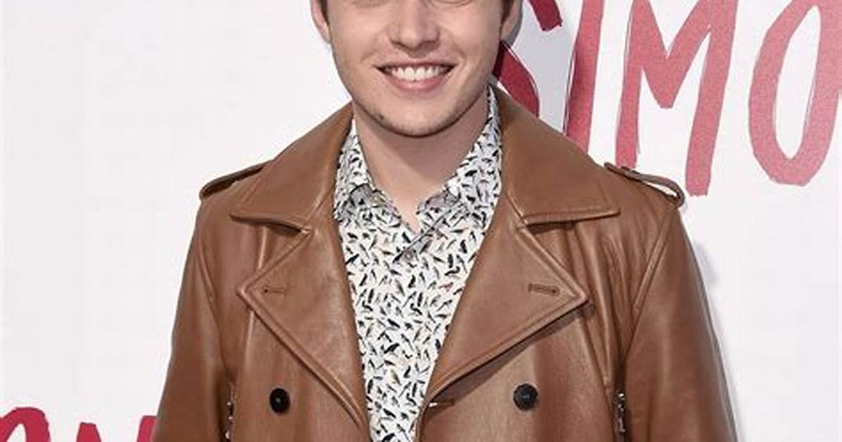 Meet Nick Robinson’s Parents