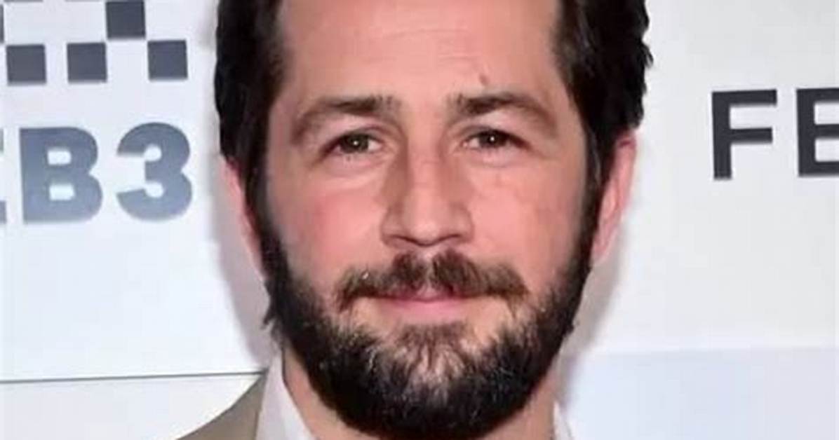 Michael Angarano Net Worth, Age, Height, Bio, Birthday, Wiki!