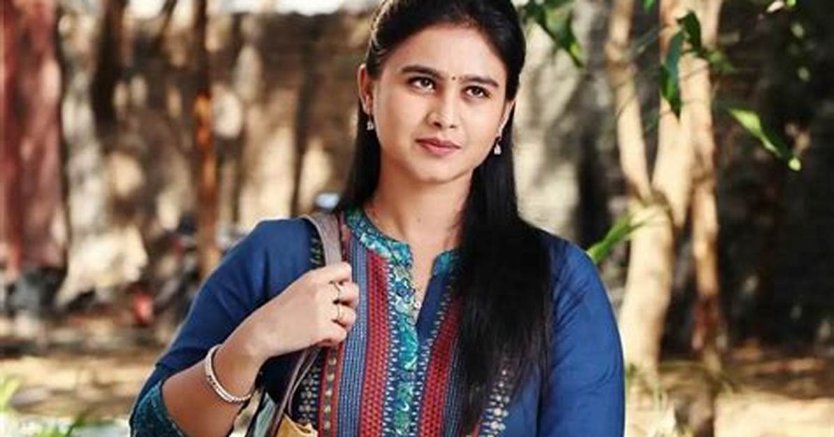 Mrunal Dusanis’s Boyfriend: Who Is Mrunal Dusanis Dating?