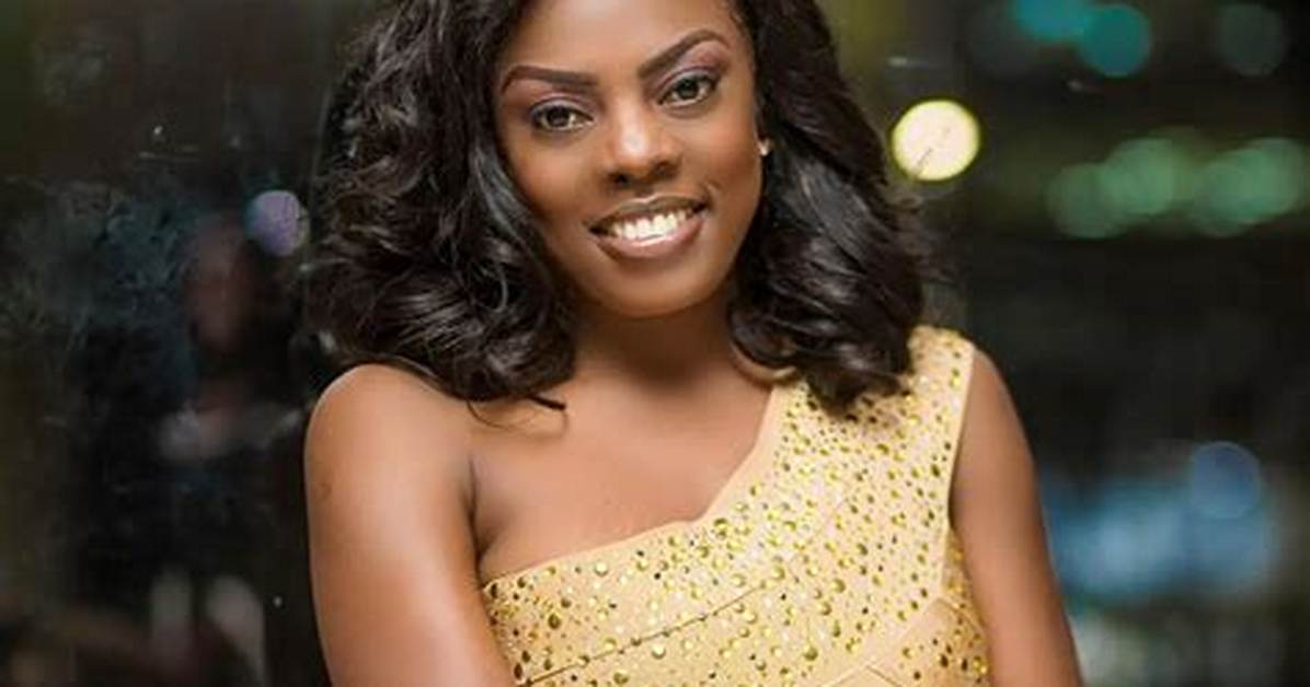 Nana Aba Anamoah Biography: Age, Net Worth, Husband, Instagram, Son, School, Pictures, Wiki