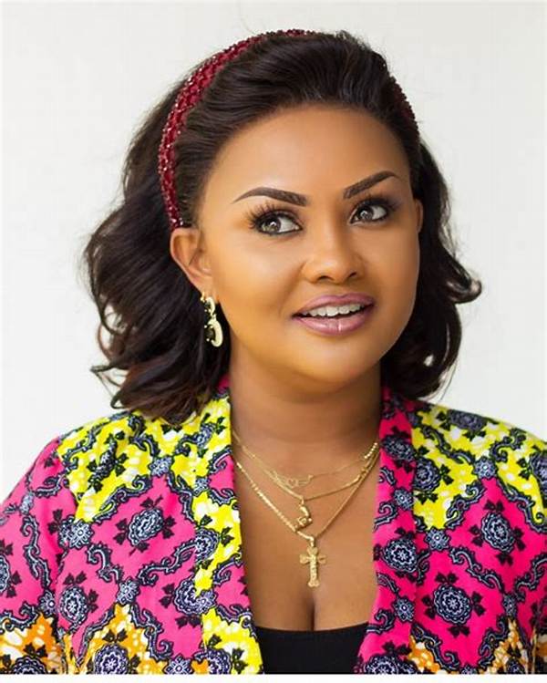 Nana Ama Mcbrown Puts Smile on the Face of ‘Kayayie’ with Christmas Donation- Watch