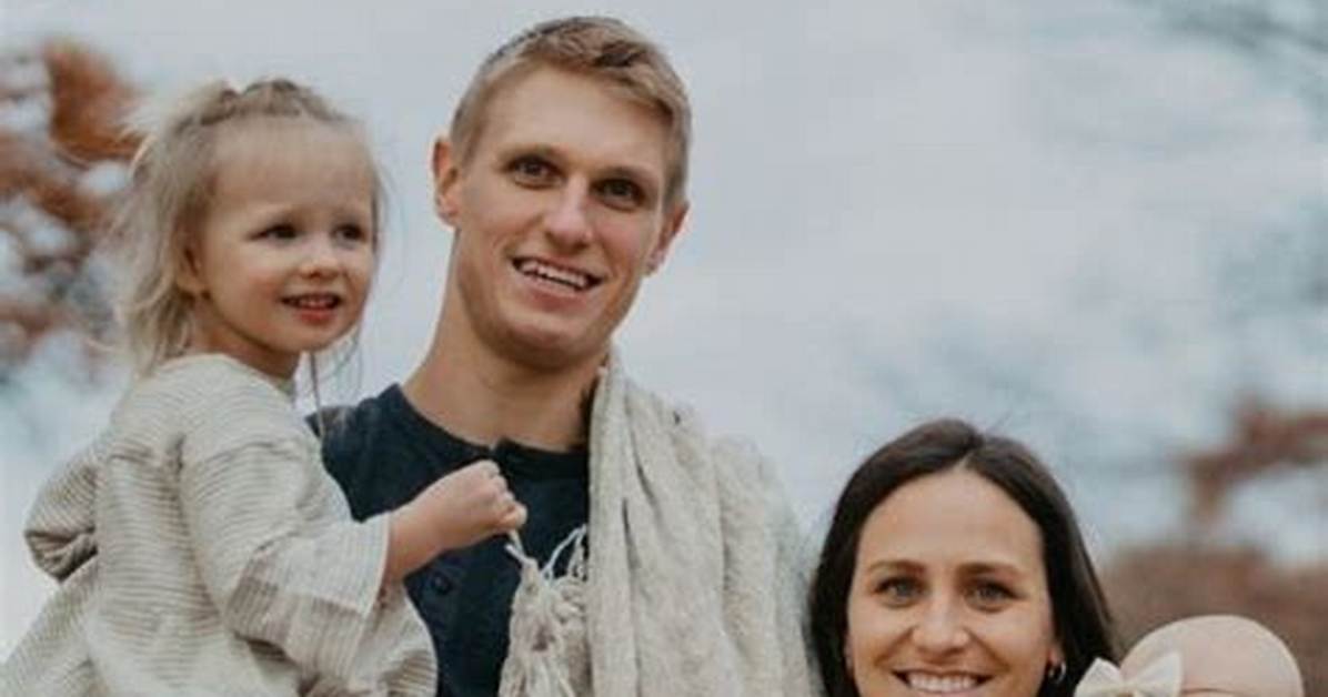 Nick Bjugstad Parents: Meet Mike and Janeen