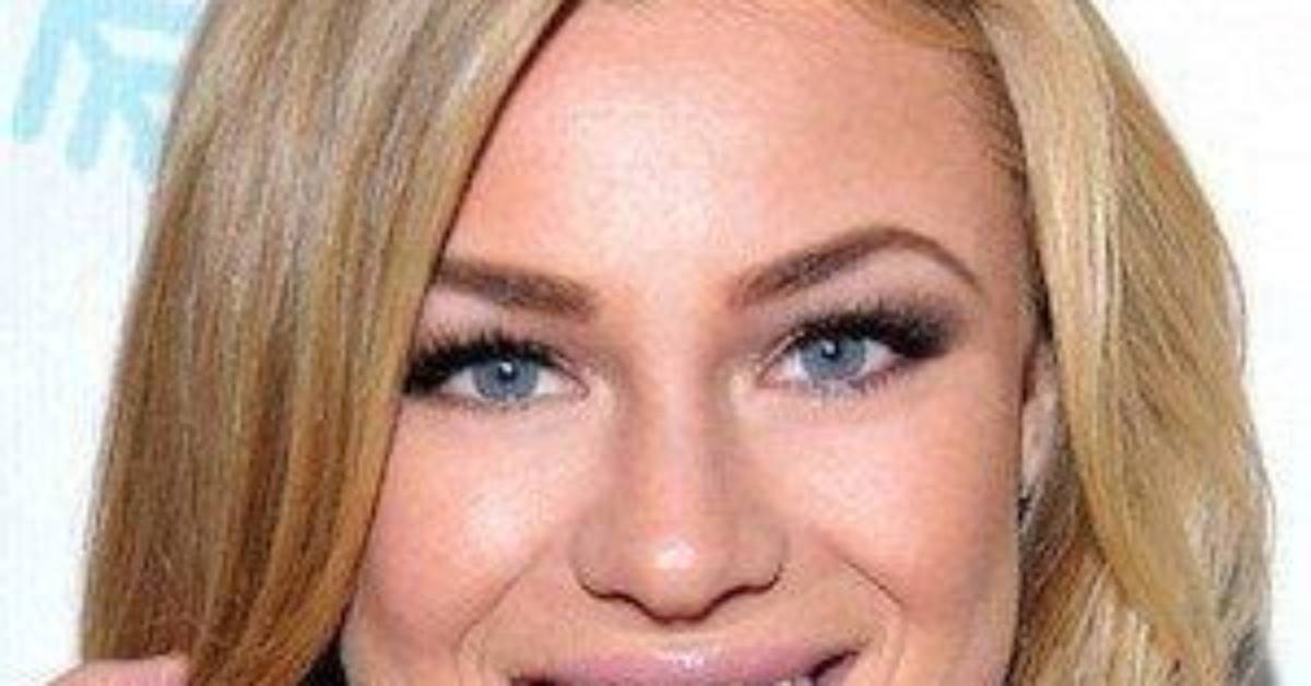Nikki Leigh - Net Worth, Age, Height, Birthday, Bio, Wiki!