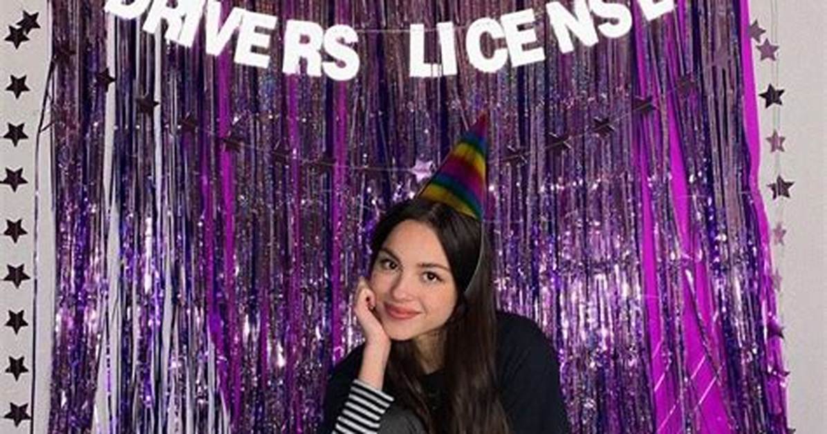 Olivia Rodrigo Breaks Records with "Drivers License"