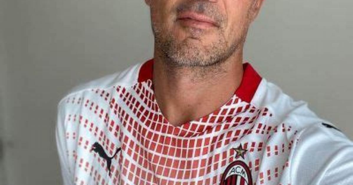 Paolo Maldini- Bio, Wiki, Age, Girlfriend, Height, Career, Net Worth