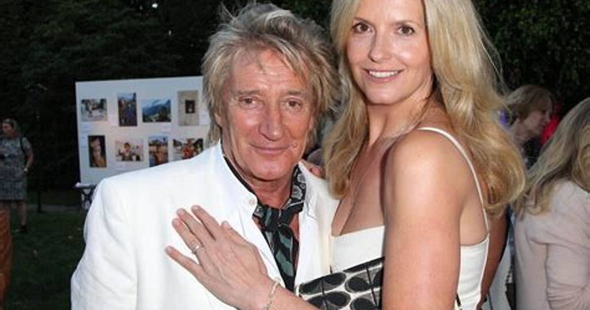 Penny Lancaster Net Worth 2024, Age, Height, Bio, Birthday, Wiki!