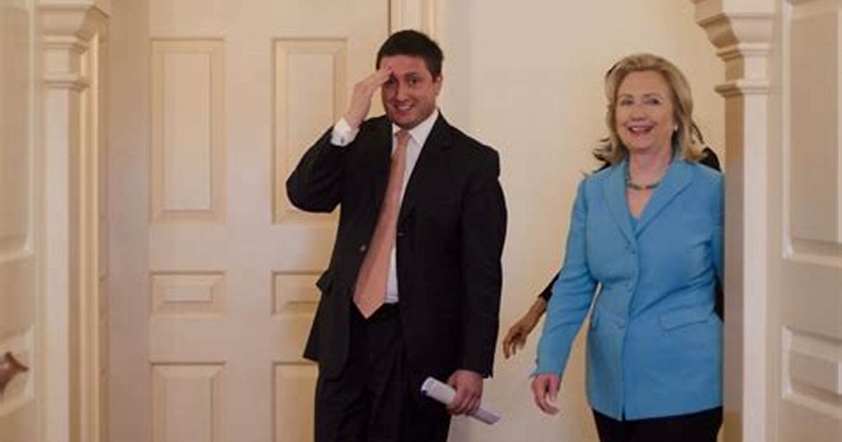 Philippe Reines’s Girlfriend: Who Is Philippe Reines Dating?