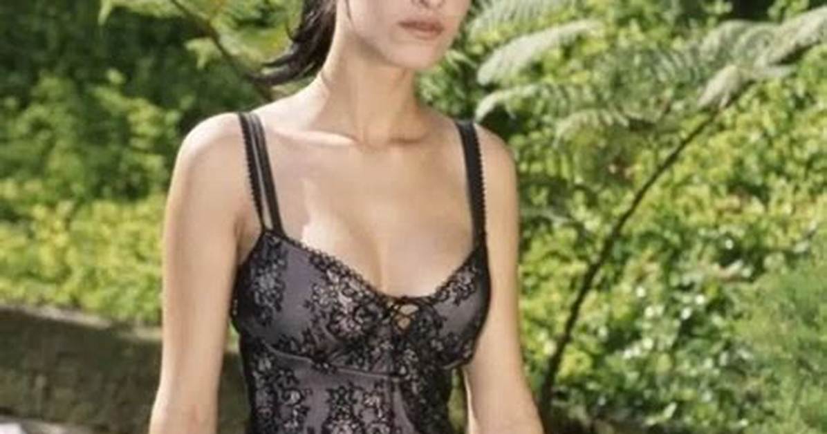 Rachel Gonzalez- Age, Net Worth, Height, Boyfriend, Nationality