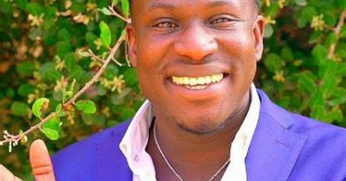 Ralph Smart Net Worth, Age, Height, Bio, Birthday, Wiki!