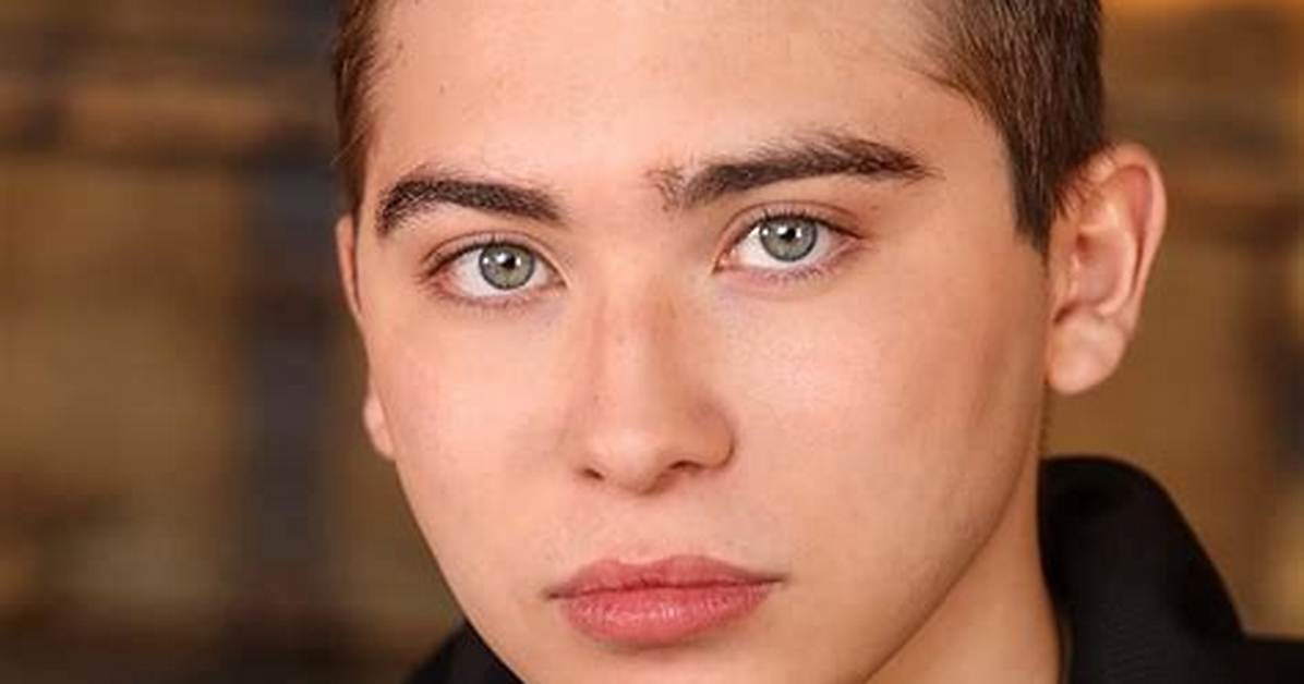 Raymond Ochoa’s Girlfriend: Who Is Raymond Ochoa Dating?