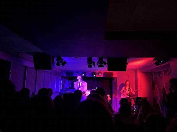Review: Fred Roberts Delivers Impressive Debut at the Social