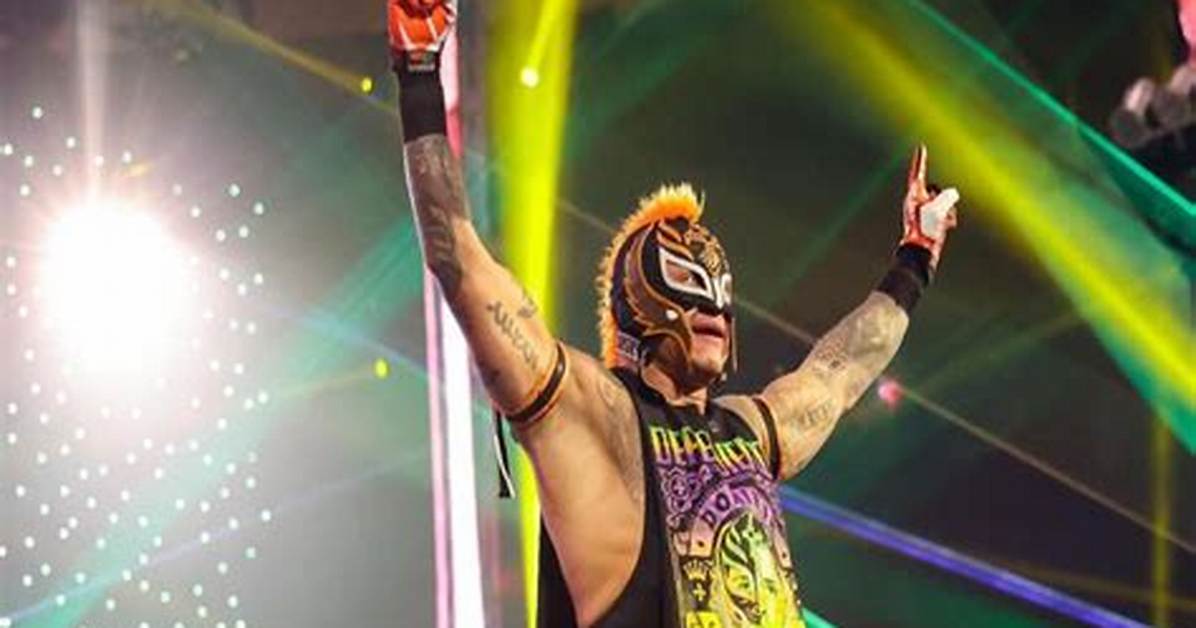 Rey Mysterio Parents: Meet Roberto and Maria
