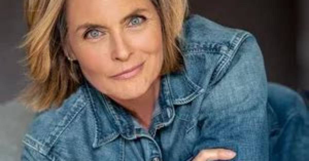 Rhonda Saunders - Net Worth, Age, Height, Birthday, Bio, Wiki!