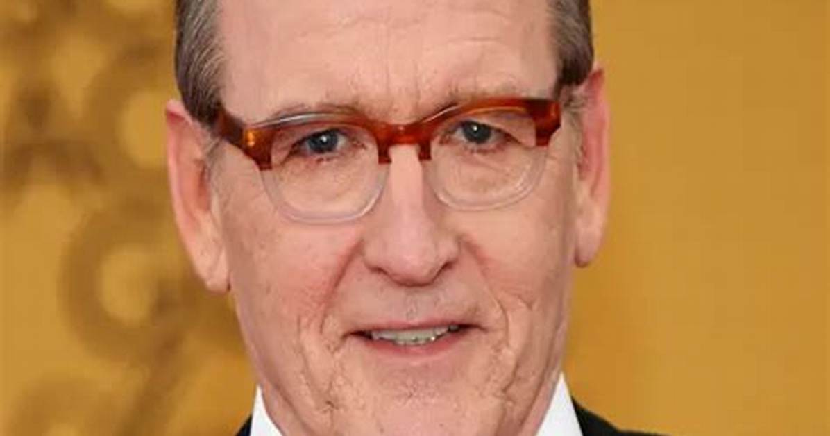 Richard Jenkins Net Worth, Age, Height, Bio, Birthday, Wiki!