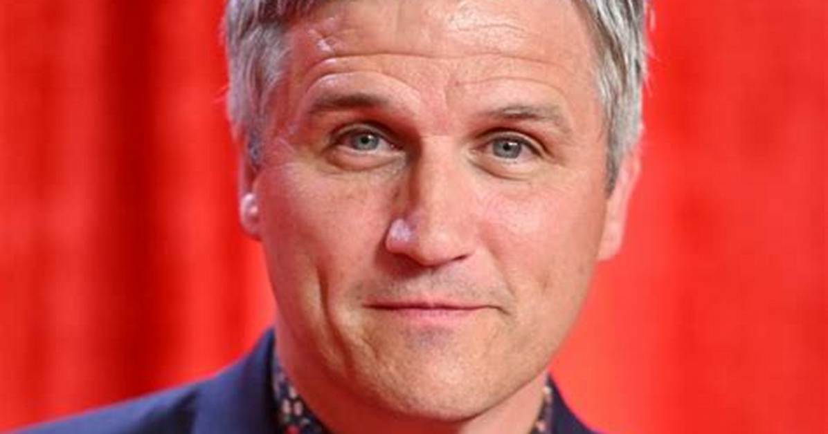 Rob Ash - Net Worth, Age, Height, Birthday, Bio, Wiki!