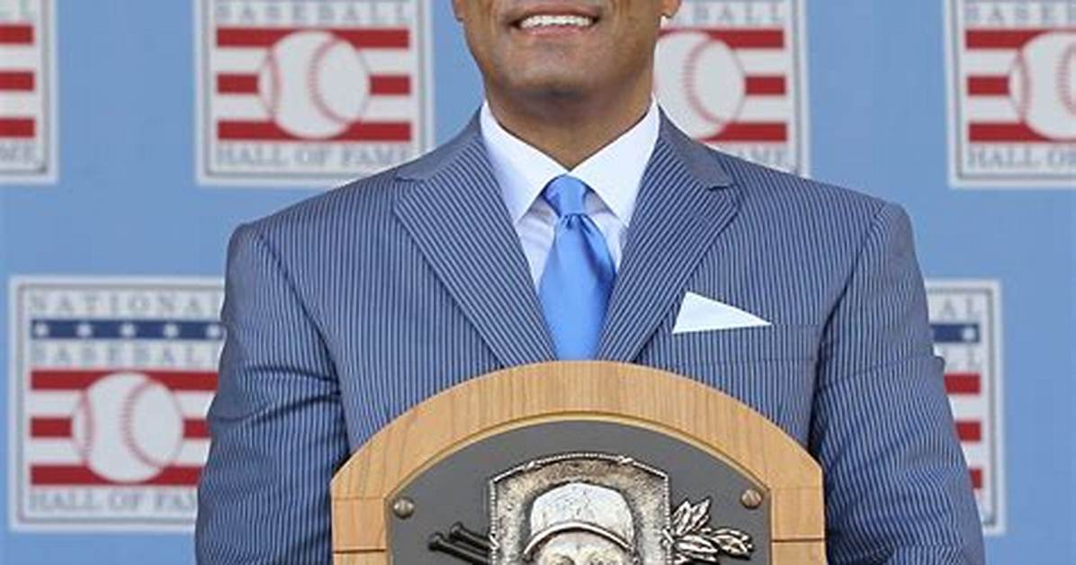 Roberto Alomar Net Worth, Age, Height, Bio, Birthday, Wiki!