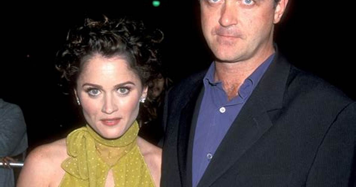 Robin Tunney’s Boyfriend: Who Is Robin Tunney Dating?