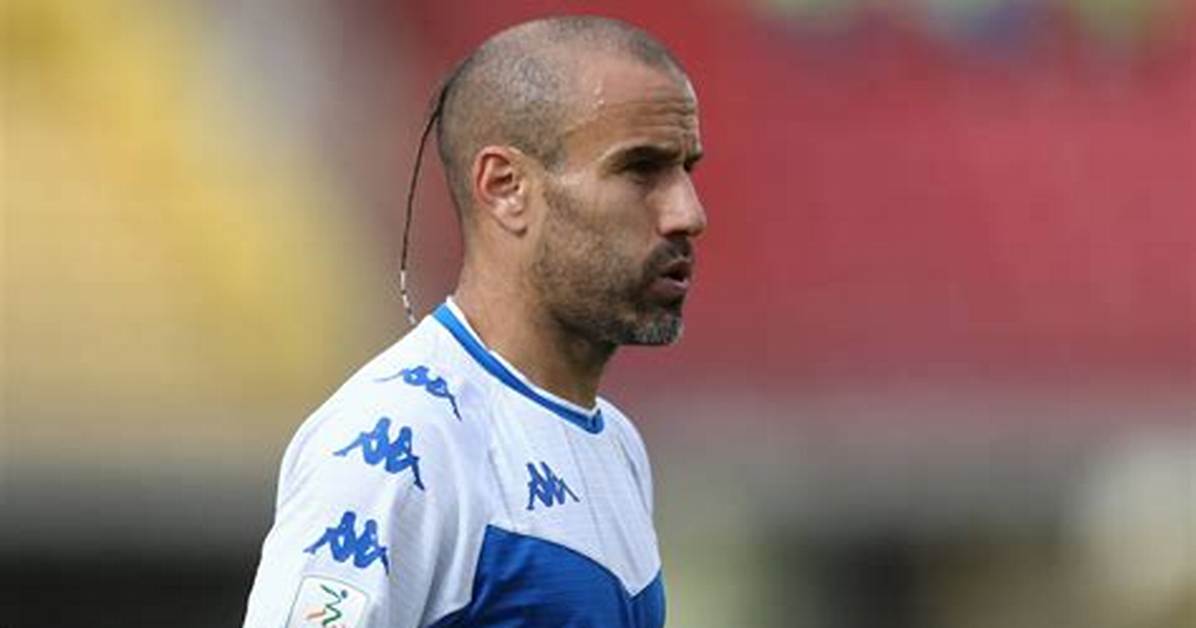 Rodrigo Palacio - Net Worth, Age, Height, Birthday, Bio, Wiki!