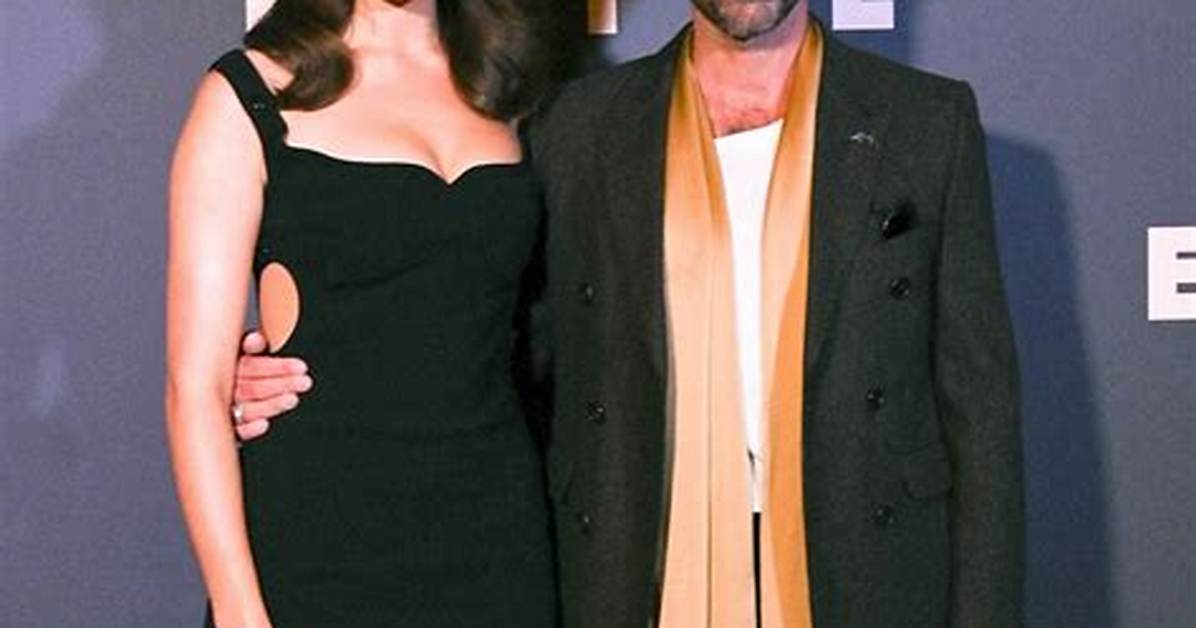 Romain Duris Et Emma Mackey
