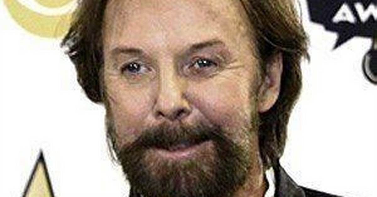 Ronnie Dunn Net Worth, Age, Height, Bio, Birthday, Wiki!