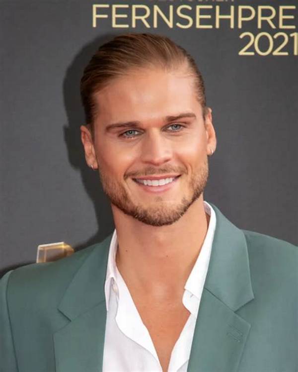 Rurik Gislason - Net Worth, Age, Height, Birthday, Bio, Wiki!