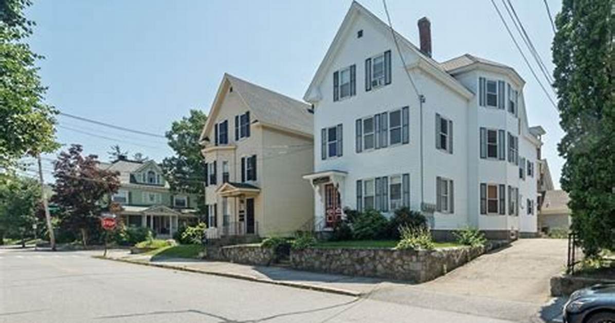 Sagamore St%C3%A9Venin Taille 1200. Jpg