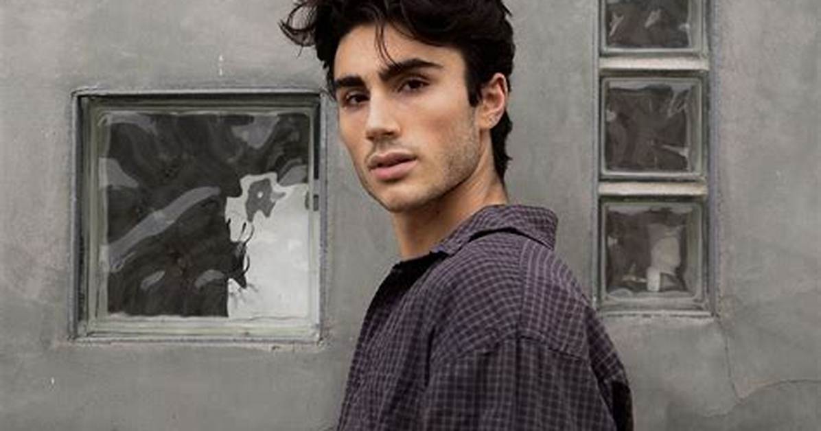 Sam Vicchiollo’s Girlfriend: Who Is Sam Vicchiollo Dating?