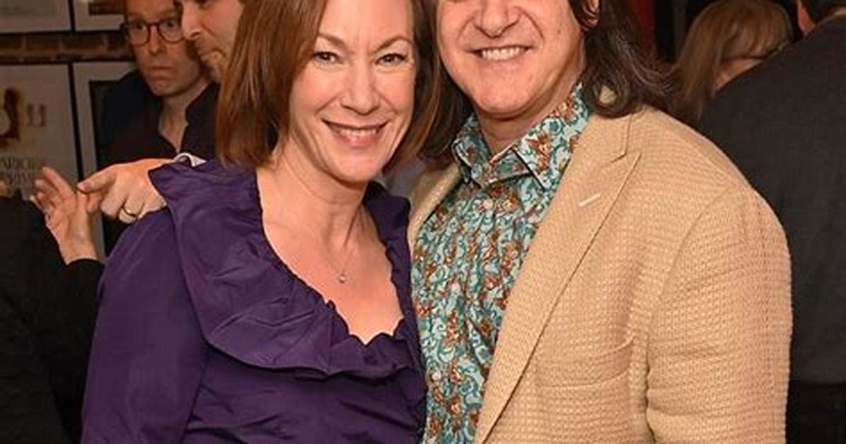 Scott Mitchell Wife: Is Scott Mitchell Married?