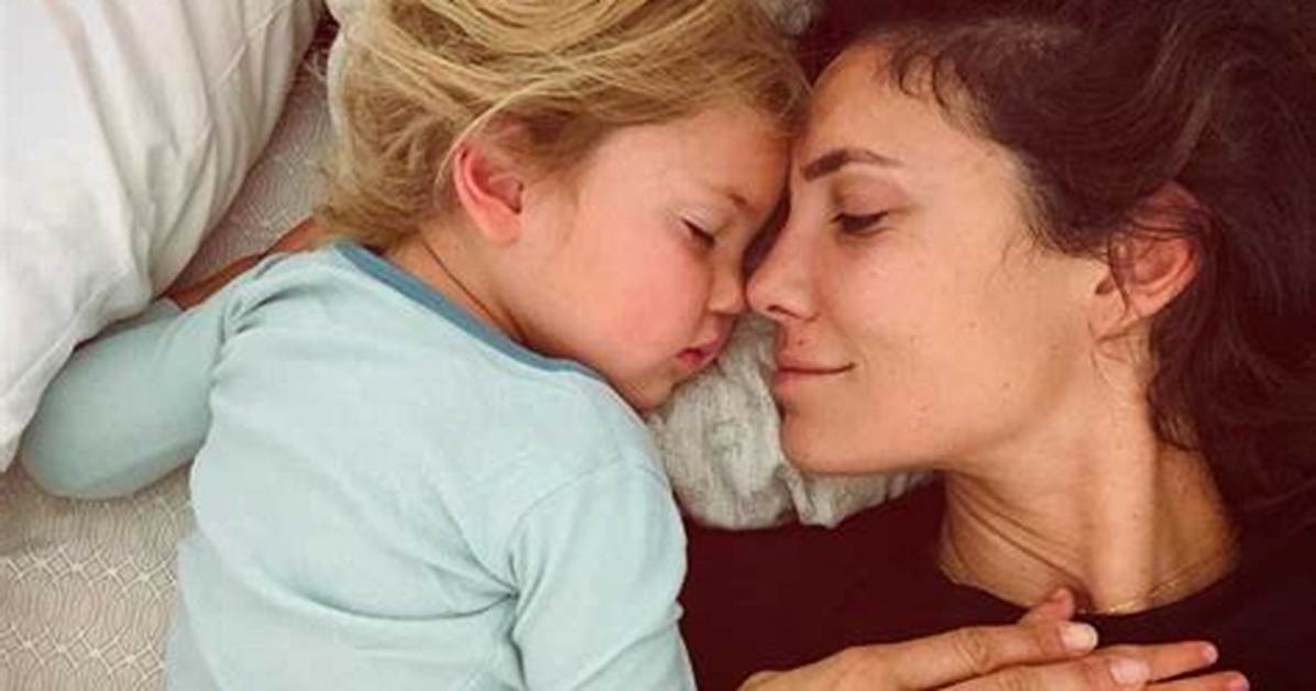 Sierra Esther Ruah Olsen » Age, Net Worth, Family, Bio, News