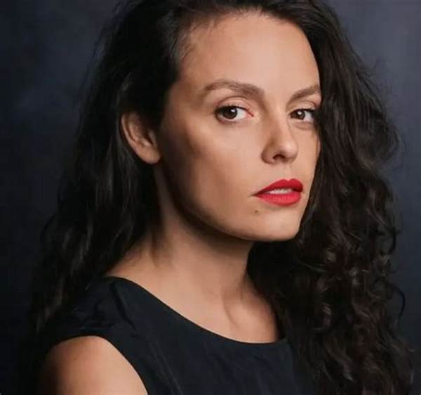 Simona Caparrini - Net Worth, Age, Height, Birthday, Bio, Wiki!
