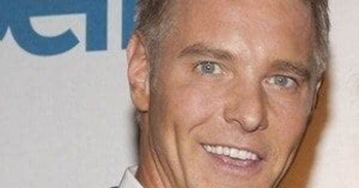 Steven Sabados - Net Worth, Age, Height, Birthday, Bio, Wiki!