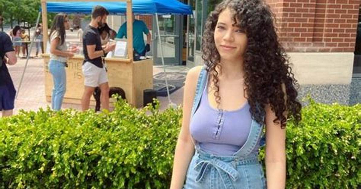 Streamer Brittany Venti Biography: Age, Instagram, Net Worth, Boyfriend, Twitter, Youtube, Wikipedia, Ethnicity, Real Name