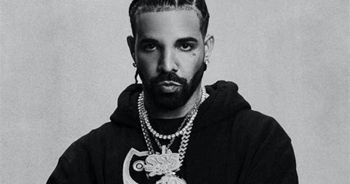 ‘Sucking Drake’s D! Ck Made You Feel Bitter, My Man Is Better Than You’ – Nicki Minaj Jabs Ex-Boyfriend Meek Mill