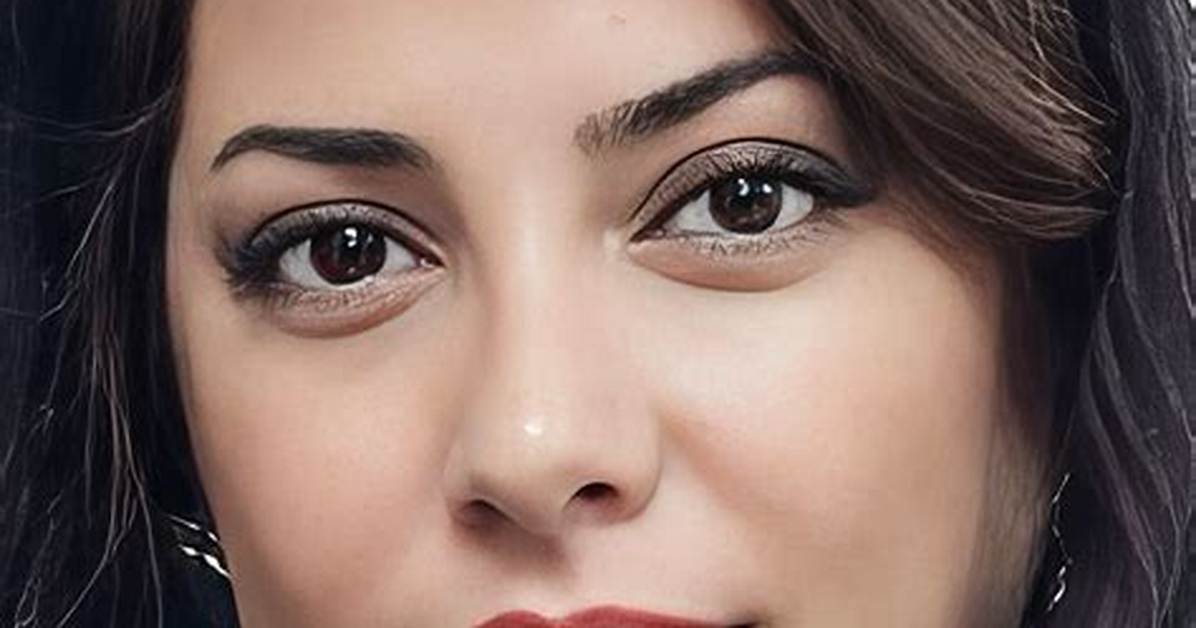 Tannaz Tabatabaei - Net Worth, Age, Height, Birthday, Bio, Wiki!