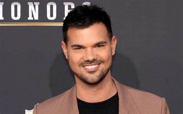 Taylor Lautner Bio, Age, Career, Net Worth, Family & More