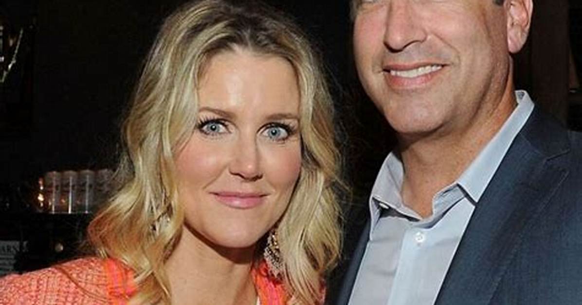 Tiffany Riggle Age, Height, Wikipedia, Rob Riggle Wife