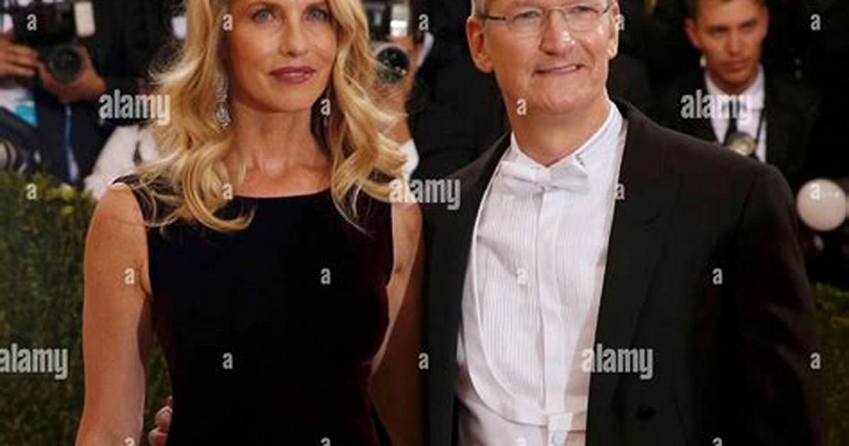 Tim Cook's Bio, Wife, Children, Height, Parents, Siblings, Net Worth