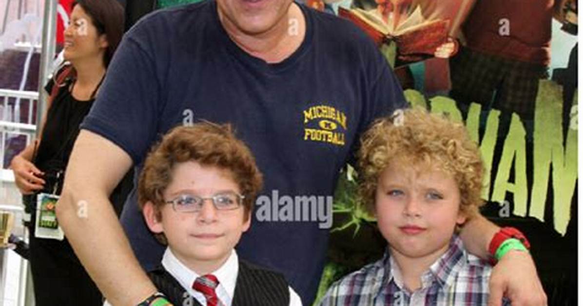 Tom Sizemore Siblings: Meet Paul, Charlie, Aaron