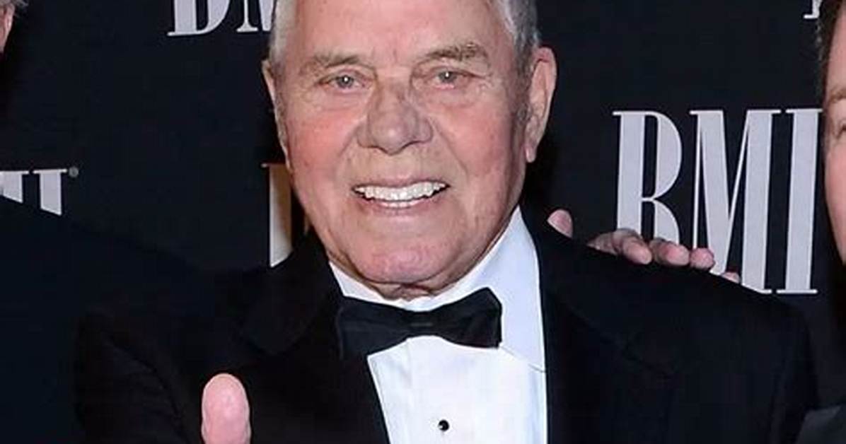 Tom T. Hall Net Worth 2024, Age, Height, Bio, Birthday, Wiki!
