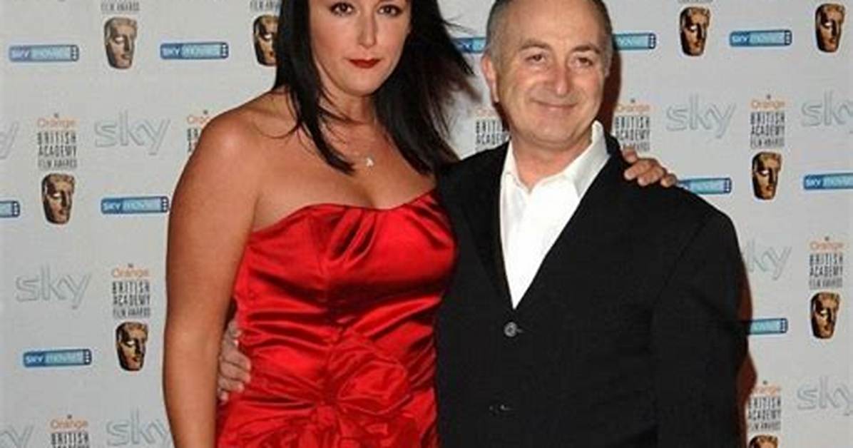 Tony Robinson Net Worth, Age, Height, Bio, Birthday, Wiki!