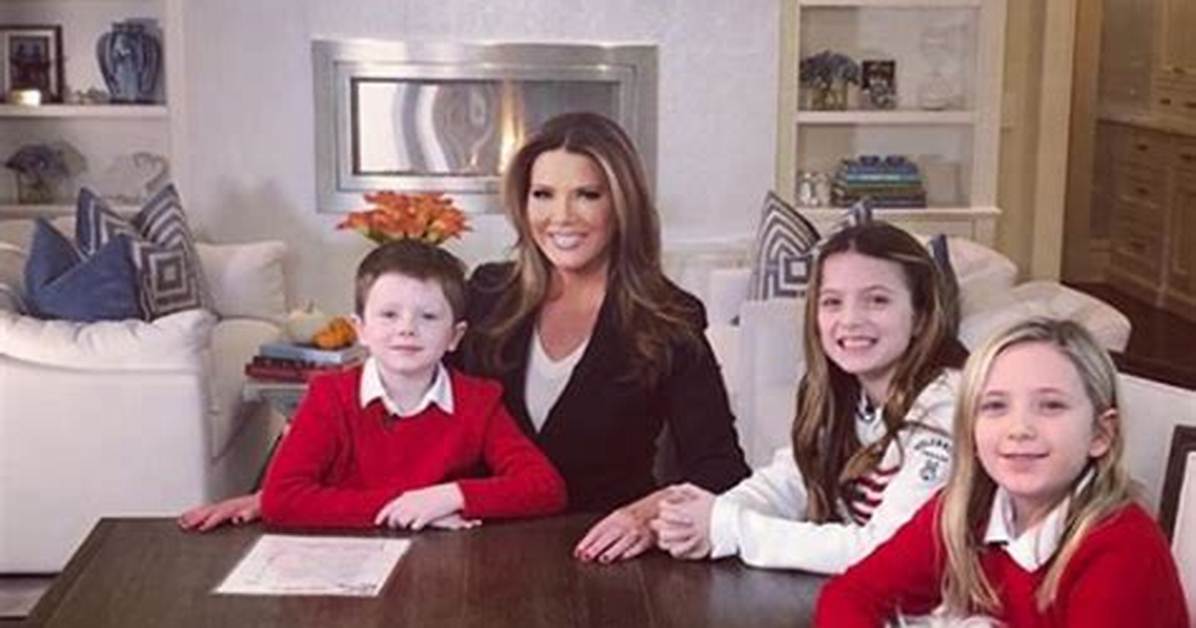 Trish Regan- Wiki, Age, Ethnicity, Husband, Height, Net Worth, Career
