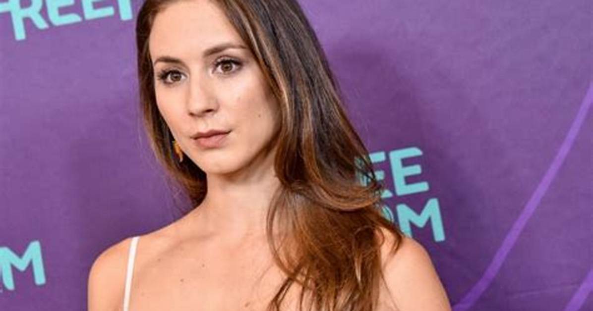 Troian Bellisario Net Worth, Age, Height, Bio, Birthday, Wiki!