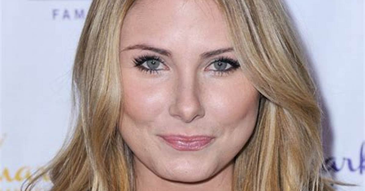 Vanessa Evigan - Net Worth, Age, Height, Birthday, Bio, Wiki!